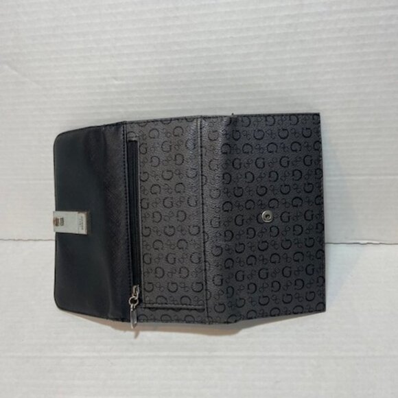 GUESS Women's Black Wallet Guess Logo embossed Zip Organizer vintage 1981 7653 - Picture 4 of 5